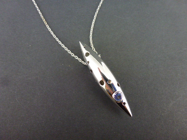 Silver hot sale tanzanite pendant